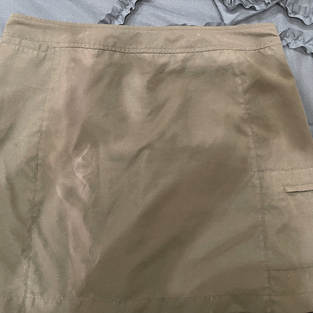 Black Golf Skort - size 16 Izod